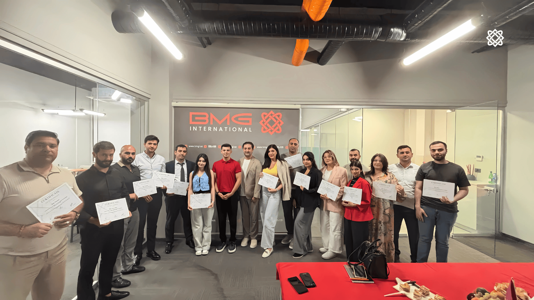 "Satışda peşəkar ol" Seminarı